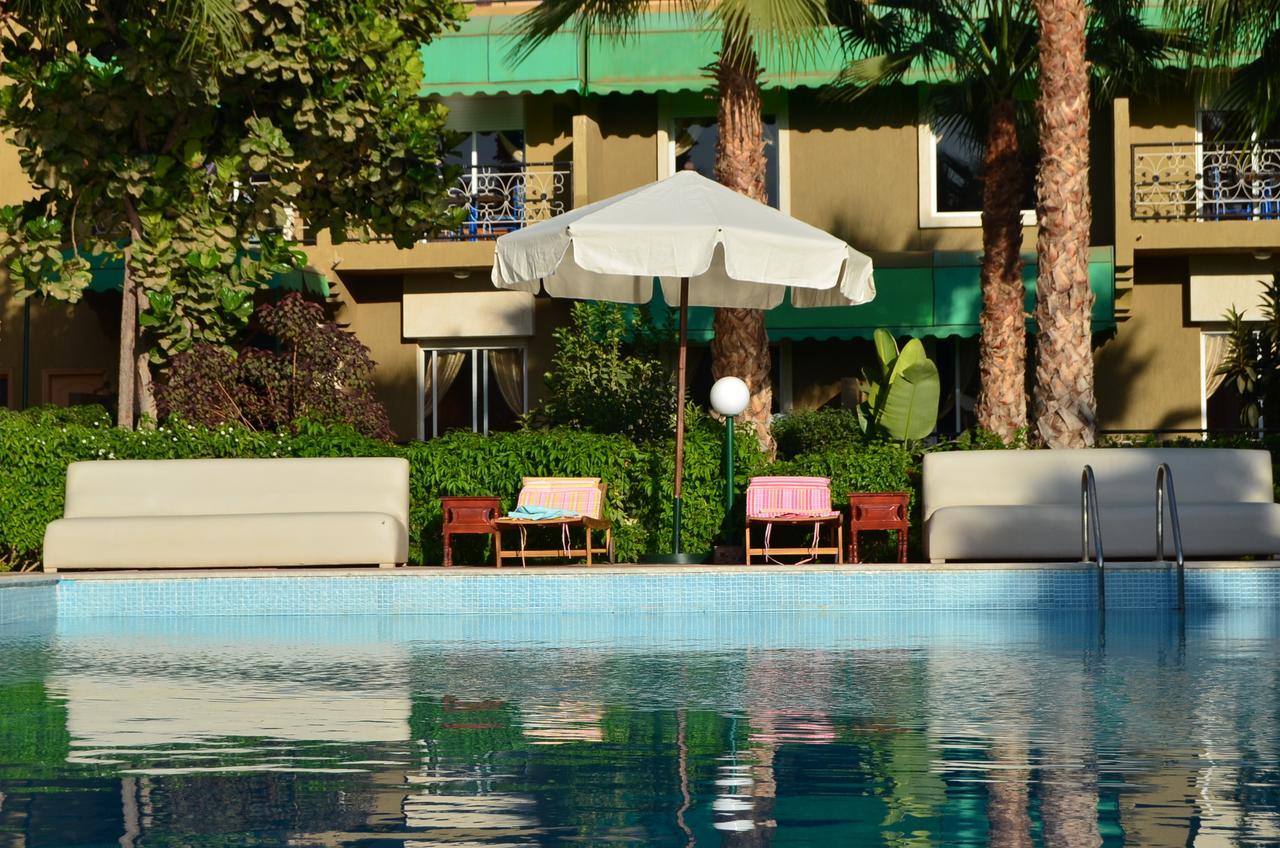 Almounia & Hotel 4*